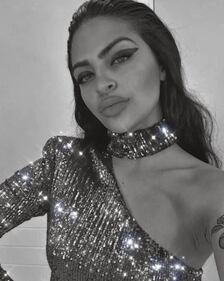 Chi è la modella australiana Newsha Syeh 5