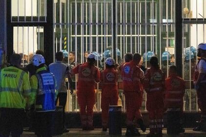 Rivolta al carcere Beccaria: struttura cinturata. Caccia all'uomo per due evasi 7
