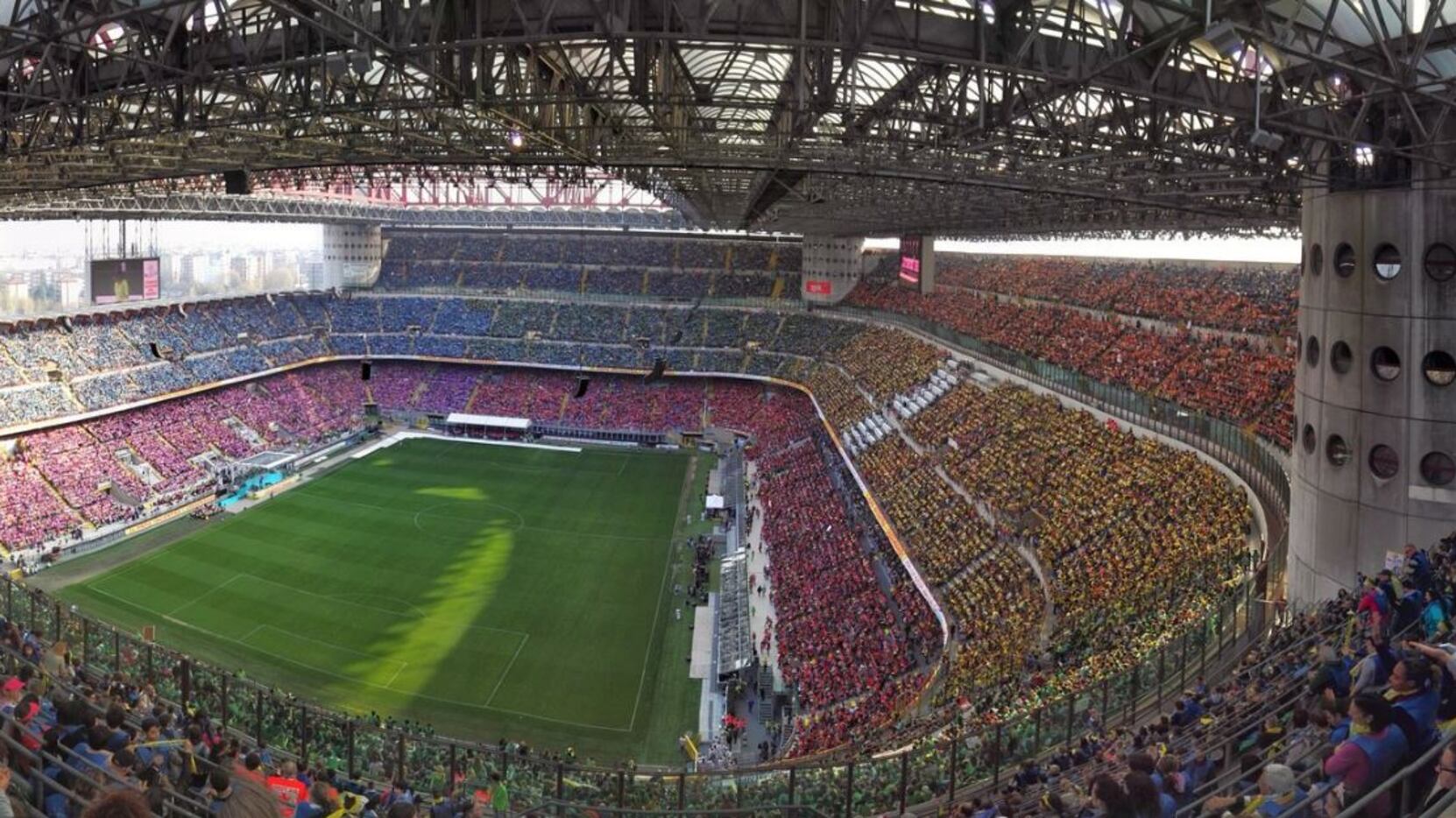 Sala manda il Milan a Rogoredo e benedice Casa Inter a Baggio