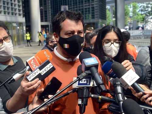 Matteo ora attacca: con la Lamorgese tornati all'era Alfano. E gli alleati tremano