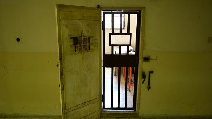 Macerata, tunisino chiede al giudice di tornare in carcere