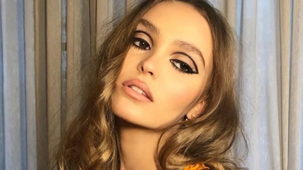Lily-Rose Depp e quel selfie che ha incantato il web