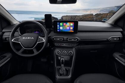 Dacia Jogger Hybrid 140: guarda la gallery del crossover ibrido multispazio 13