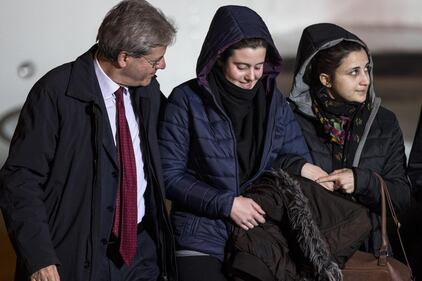Greta e Vanessa sono in Italia: l'arrivo a Ciampino 16