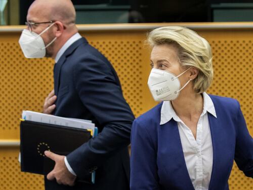 Sofagate, Ursula rompe il silenzio: "Mi sono sentita sola"