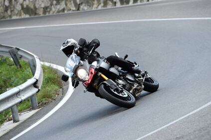 Test moto: Suzuki V-Strom 1000, l’endurona per tutti 6