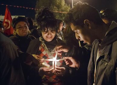 Veglia a Tunisi dopo gli attentati 4