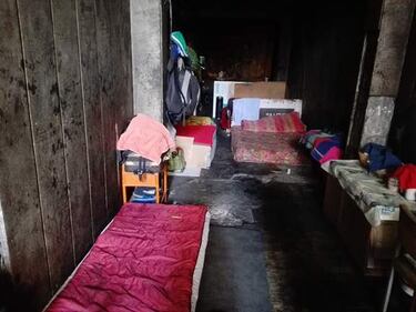 Roma, il degrado del quartiere Porta Pia 6