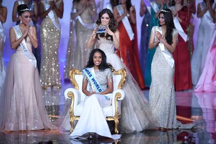 Londra, la finale di Miss Mondo 2019 all'arena Excel 2