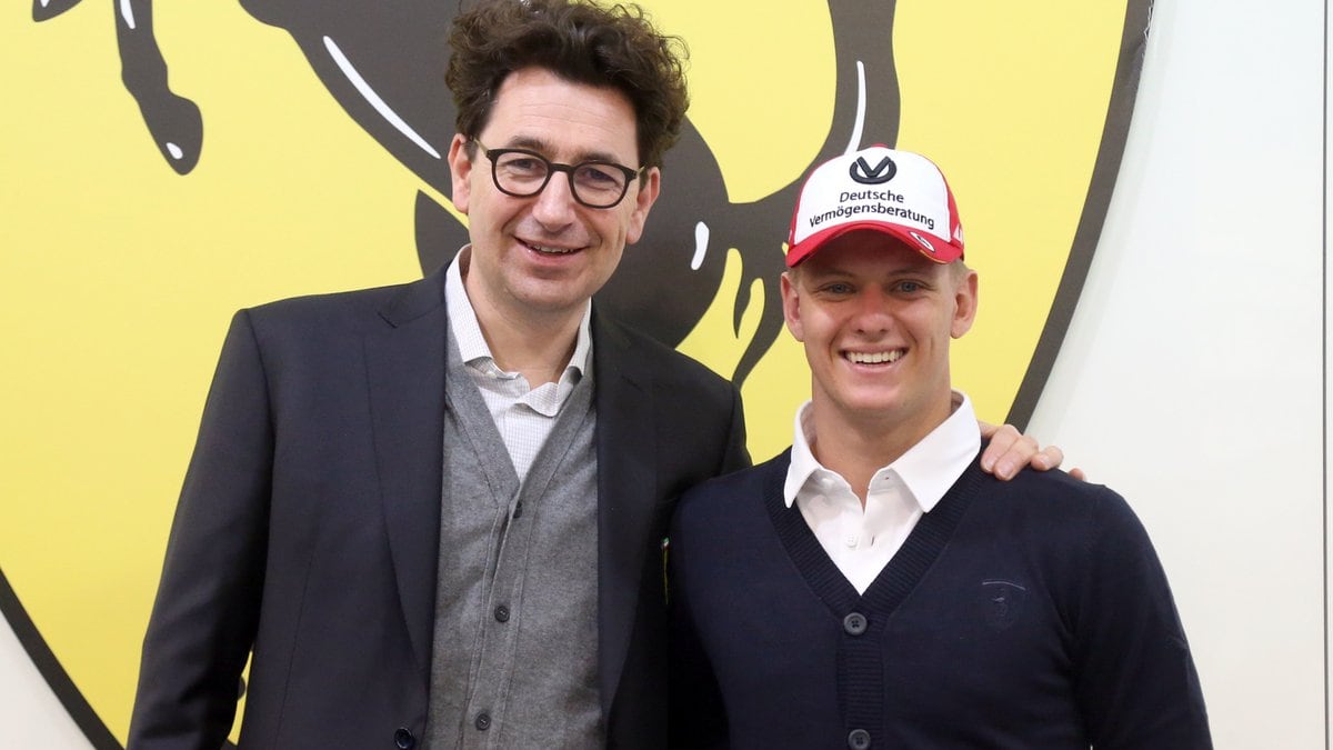 Mick Schumacher a Maranello: il benvenuto della Ferrari