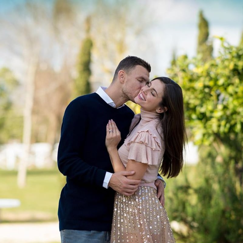 Lady Dzeko sensuale su Instagram 8