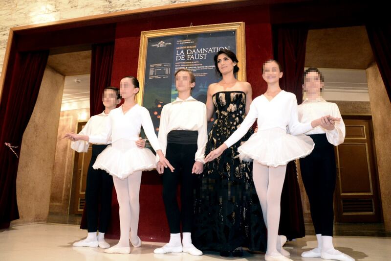Virginia Raggi elegantissima alla prima dell'Opera di Roma 5