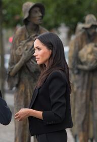 Meghan Markle, le foto della moglie del Principe 8