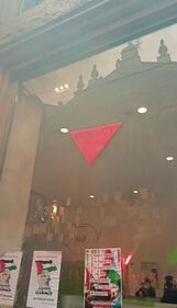 Torino sotto assedio dei manifestati: vandalizzato il centro e bloccata la stazione 2
