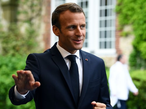 Quell'egoismo dietro la grafia di Macron