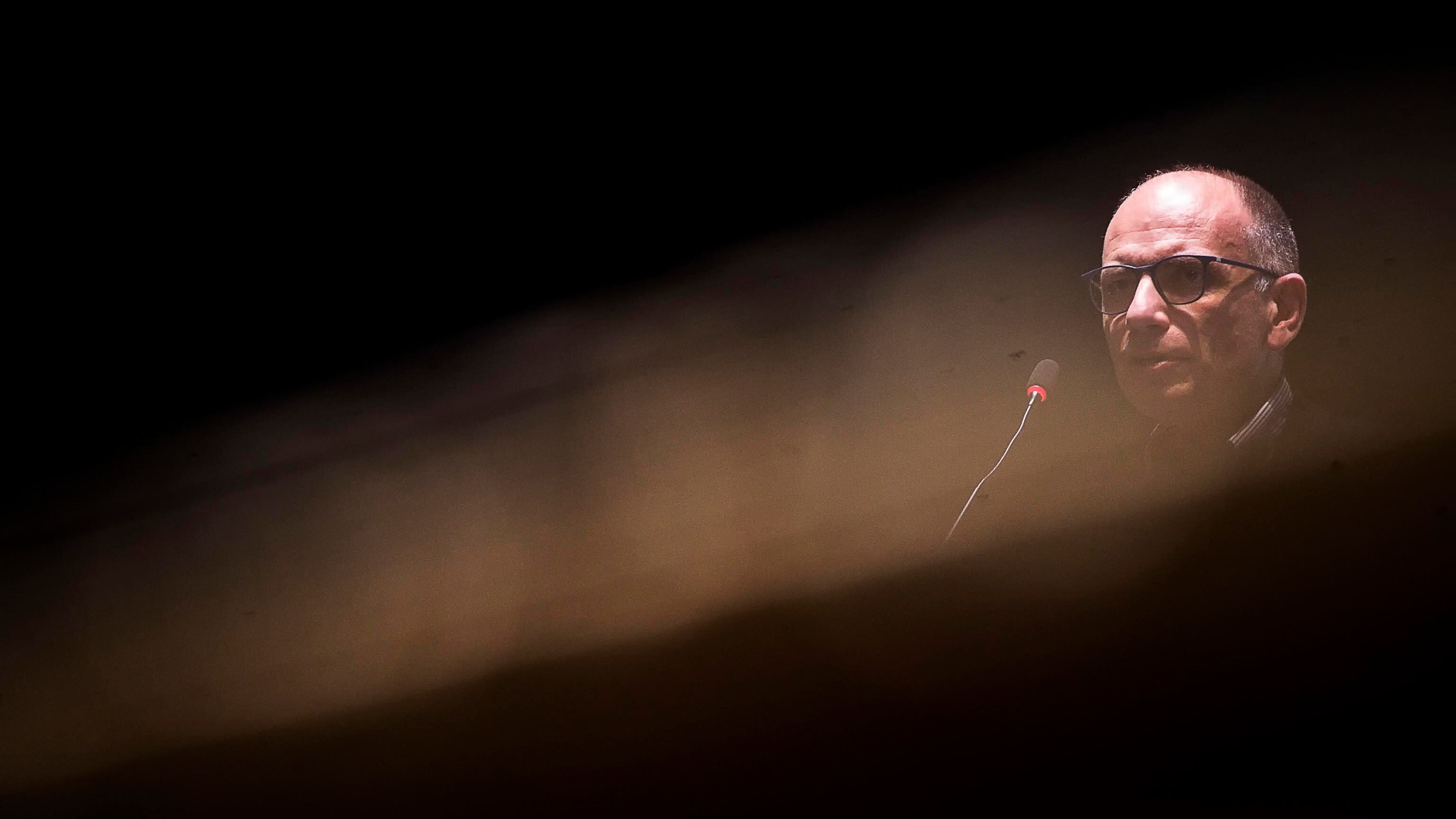 "Evviva le devianze": Letta parla ma non sa quel che dice