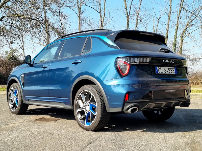Lynk & Co 01, la nostra prova: guarda le foto 6