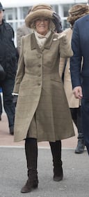 Camilla Parker Bowles, dottorato honoris causa 5