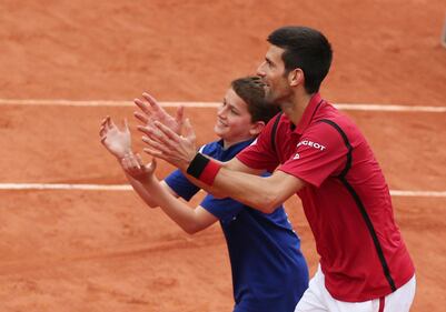 Lo splendido regalo di Djokovic al giovane raccattapalle 5