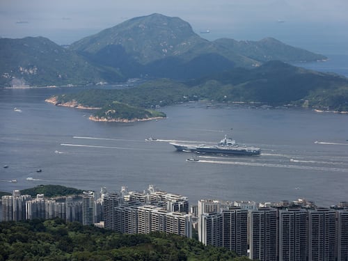 “40 giorni di esercitazioni militari”: il mistero sui test della portaerei cinesi Liaoning