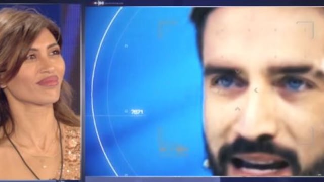 Gf, Mila Suarez si aggiudica il primo topless: "Non mi toccate le tette, sono appena rifatte"