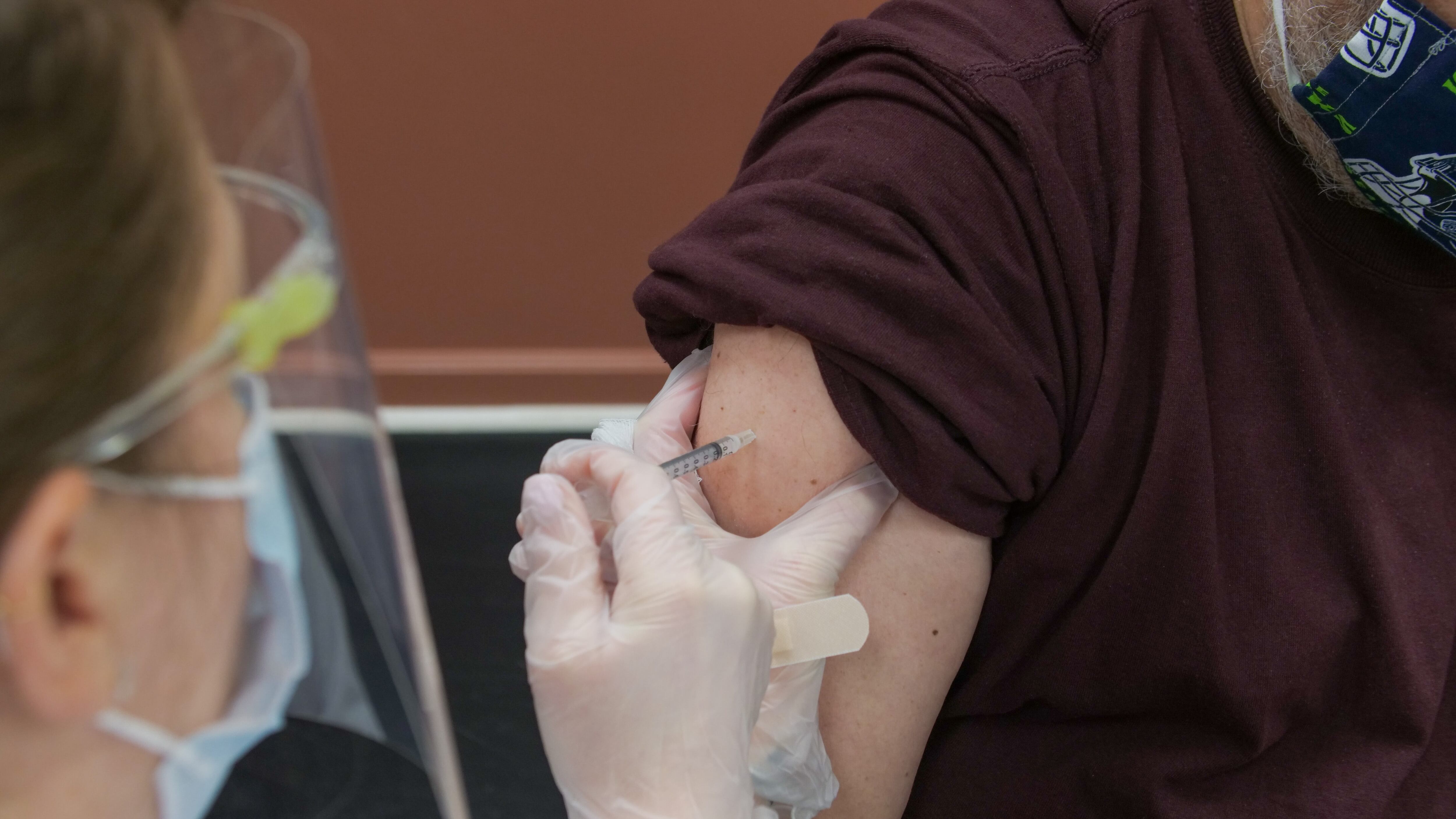Microaghi, una nuova frontiera per somministrare vaccini e farmaci