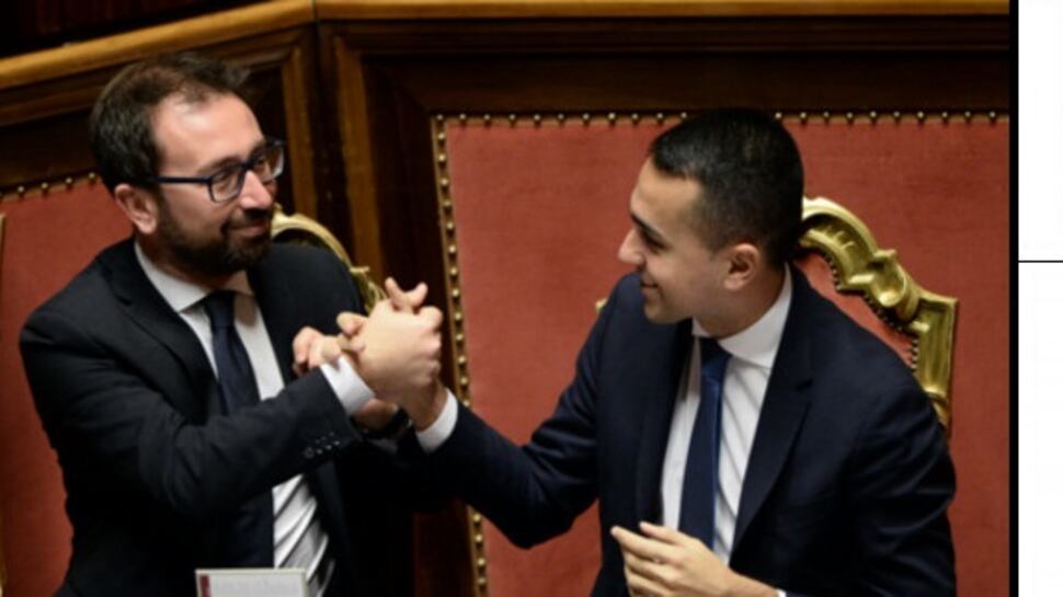 Volevano abolire i barbieri della Camera: ora Luigino e Bonafede sono clienti fissi