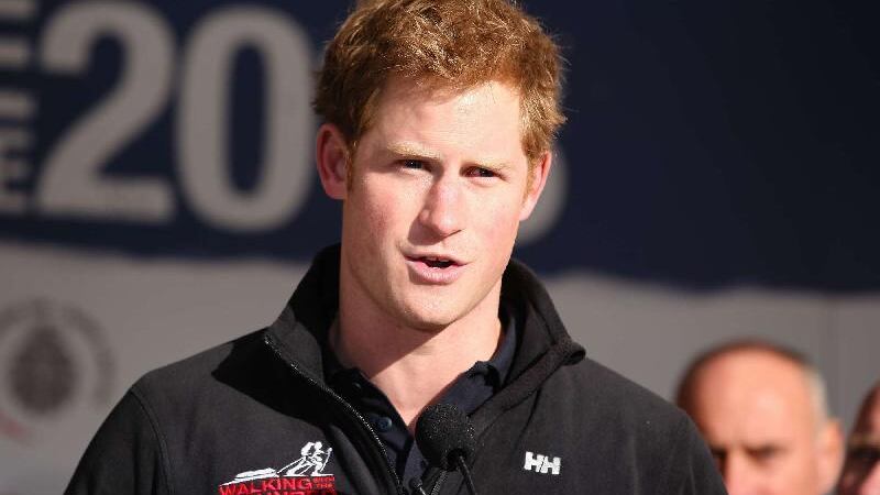 Il principe Harry e la fidanzata Meghan paparazzati per la prima volta insieme