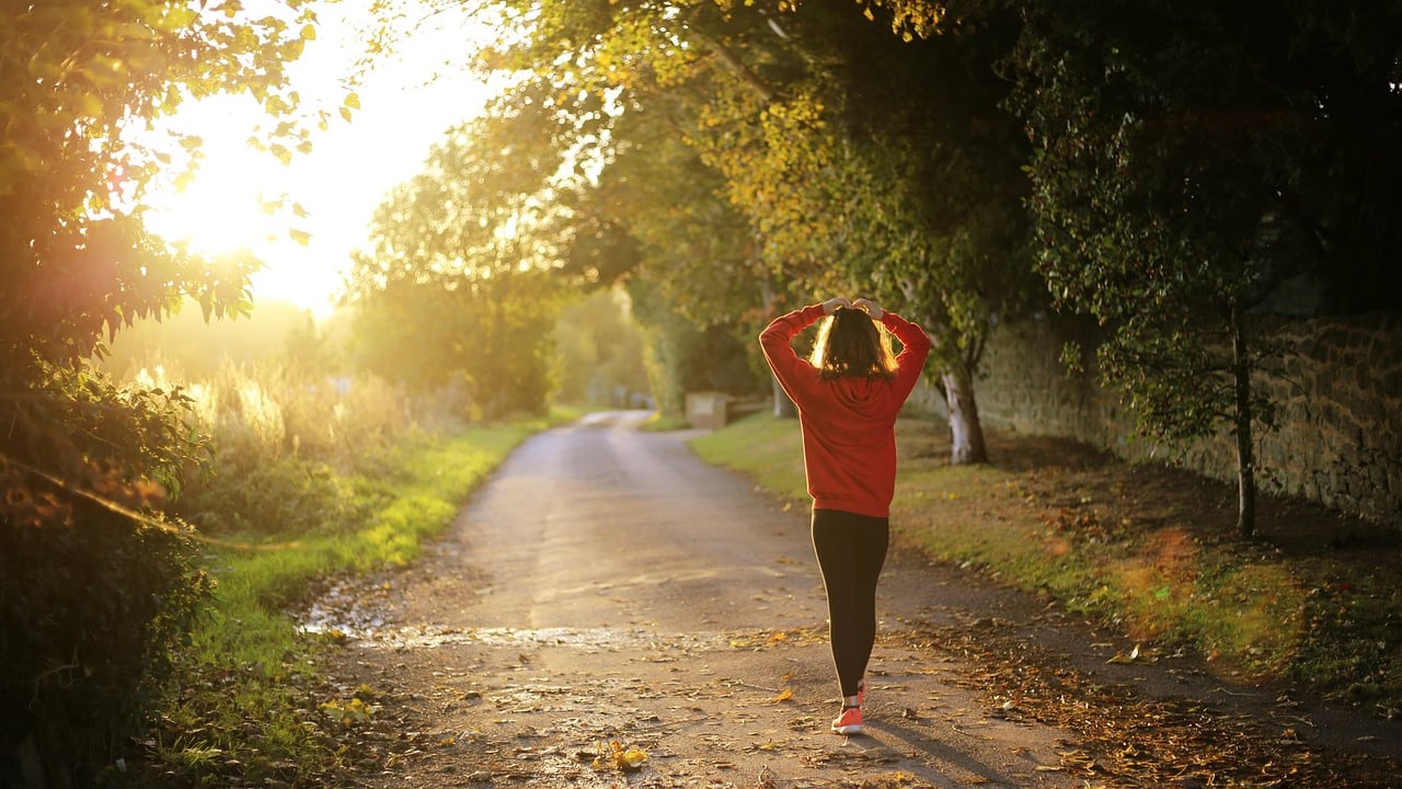 Camminata giapponese, bastano 3 minuti per ottenere i benefici a 60 anni secondo uno studio