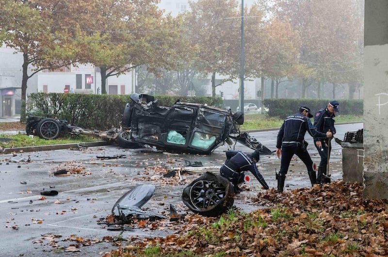 Terribile schianto a Milano: le immagini dal luogo dell'incidente 7