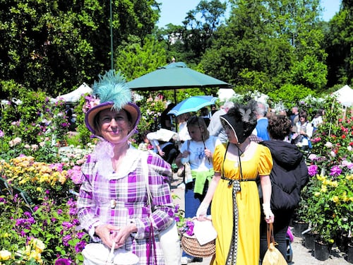 Orticola, ultimo giorno fra incanto dei fiori e cappellini alla Ascot