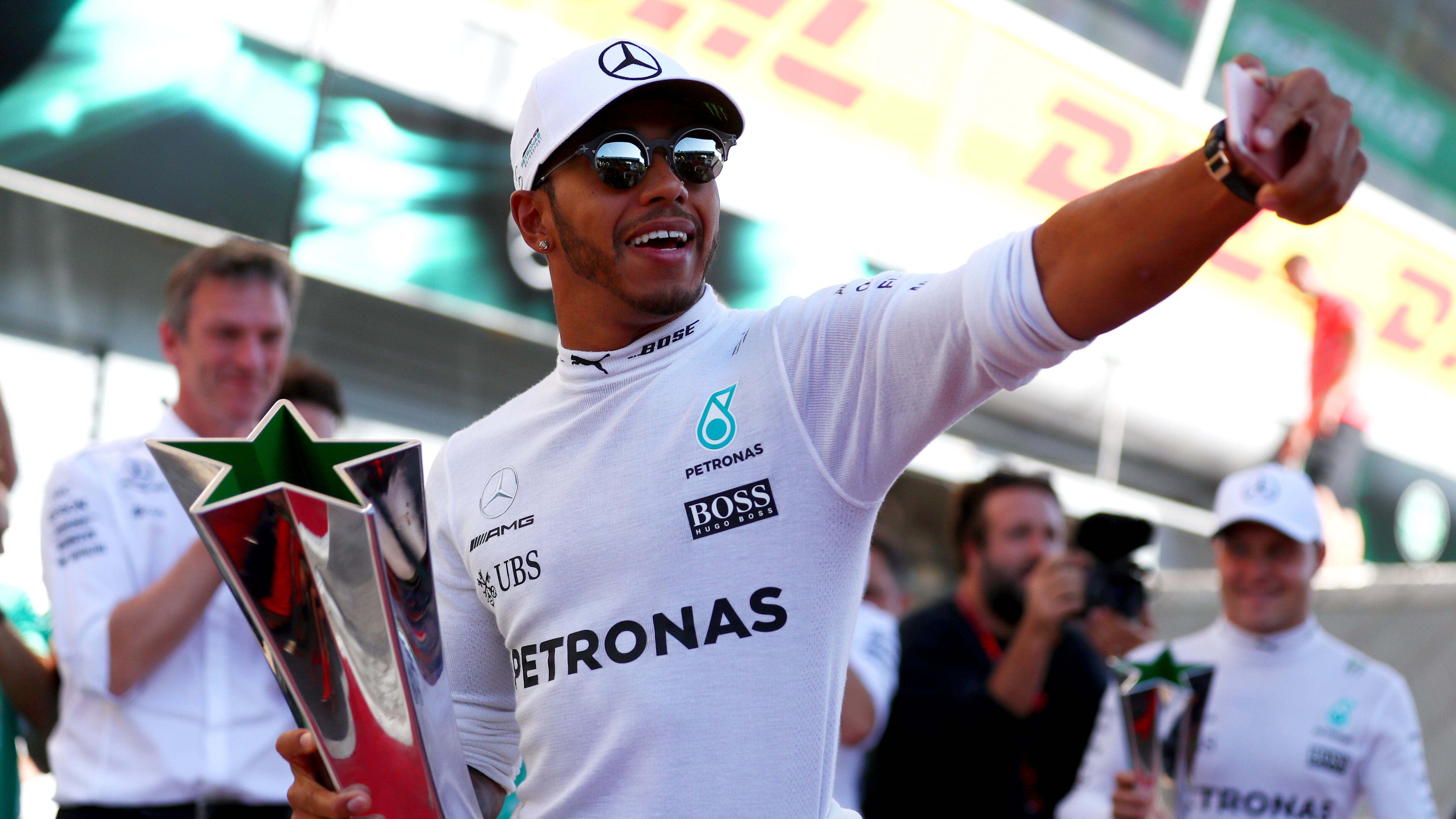Hamilton vola nelle libere. Domani può centrare il titolo