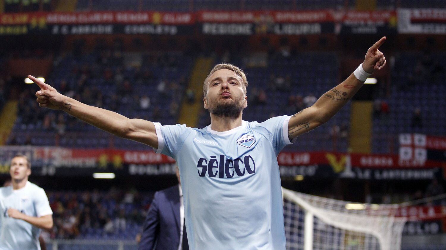 La Lazio è corsara al Marassi: Genoa ko 3-2, doppiette di Immobile e Pellegri