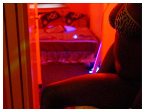 Firenze a luci rosse: incontro hard con escort in Comune