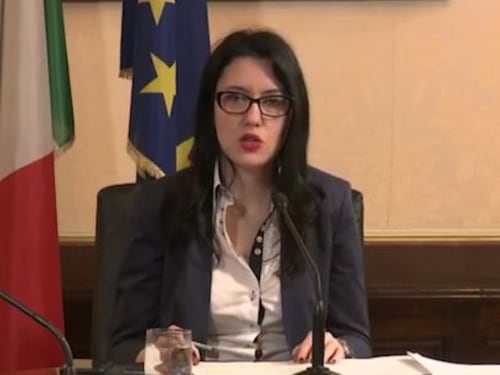 Maturità, si inizia il 17 giugno: solo un colloquio orale di un’ora