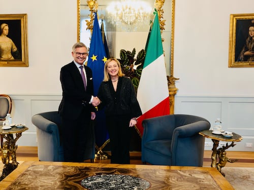 L'Europa ora pensa a hub comuni per gli immigrati da rimpatriare
