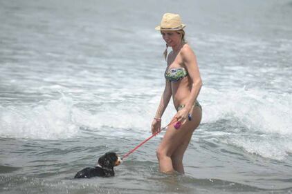 Deborah Roversi, l'ex di Pirlo in topless 2