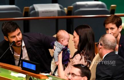 Onu, la premier neozelandese all'assemblea con la figlia 1