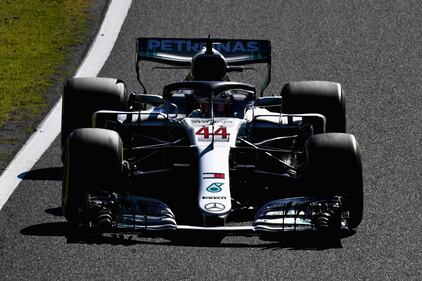 Formula Uno, Hamilton in trionfo a Suzuka: le immagini del gp del Giappone 15