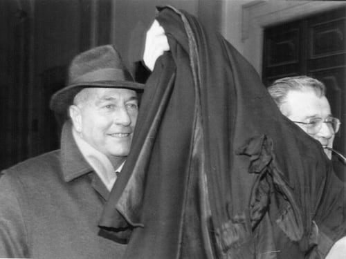 Tangentopoli, è morto Silvano Larini: l’uomo del “Conto protezione” amico fidato di Bettino Craxi