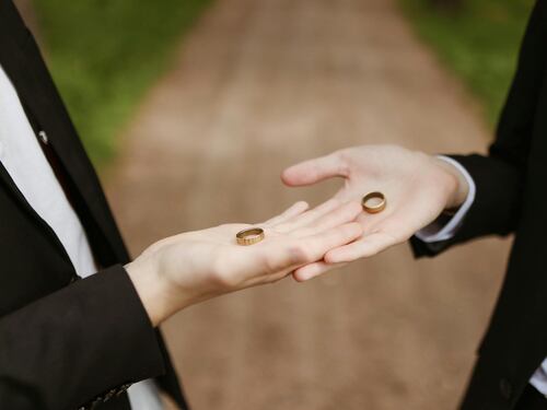 Il matrimonio? Imprigiona anche i gay