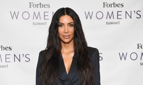Kim Kardashian, seno e perizoma in mostra su Instagram 4
