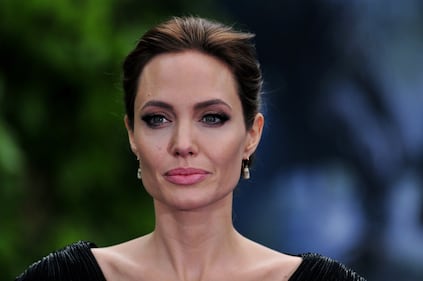 Angelina Jolie, sexy e impegnata 10