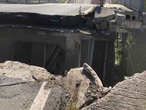 Crolla il ponte. L'Anas diceva: "È sicuro"