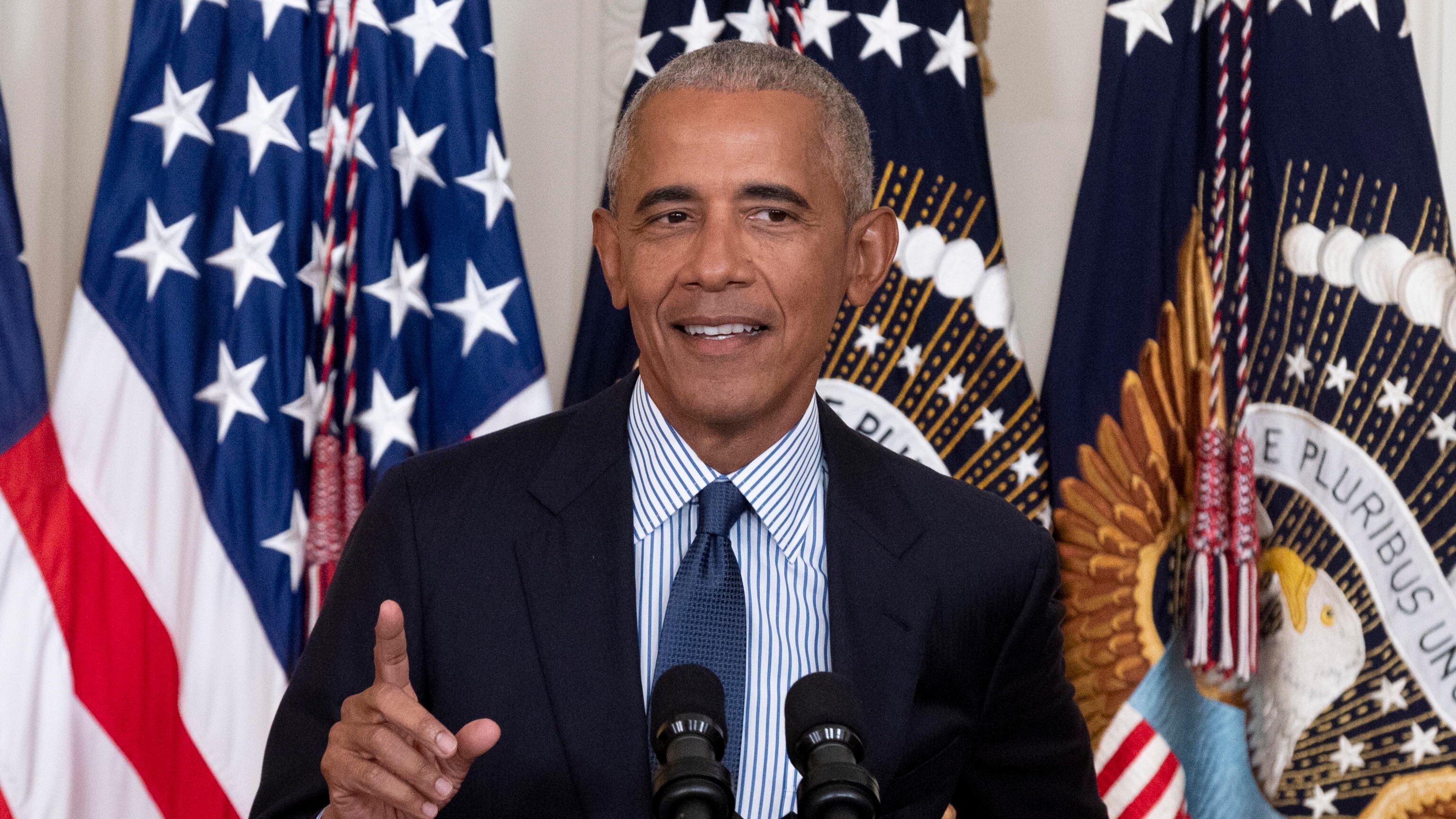 Le rivelazioni di Obama: “Ho immaginato di fare l’amore con gli uomini”