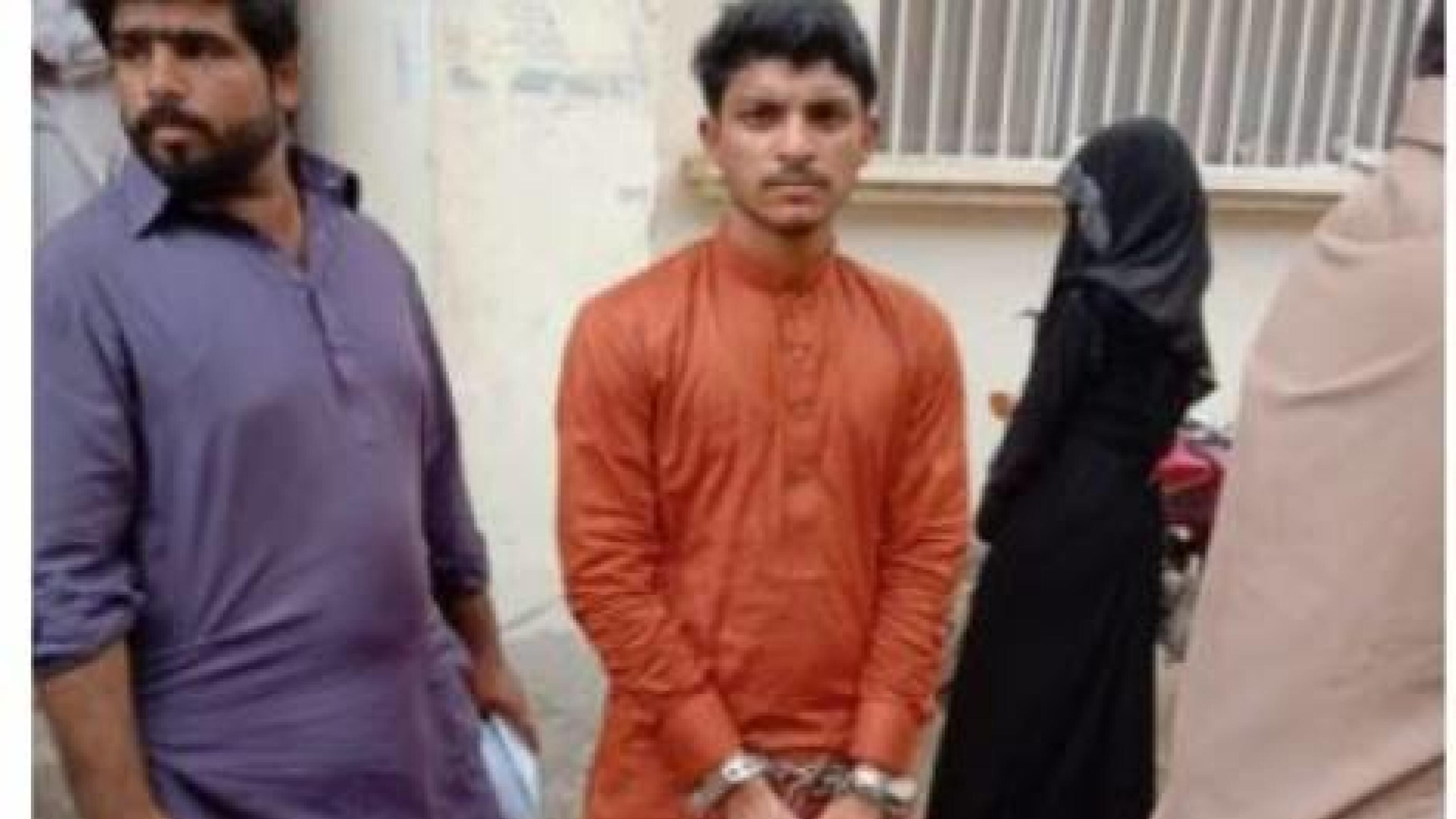 Pakistan, cristiano a morte per un messaggio ricevuto