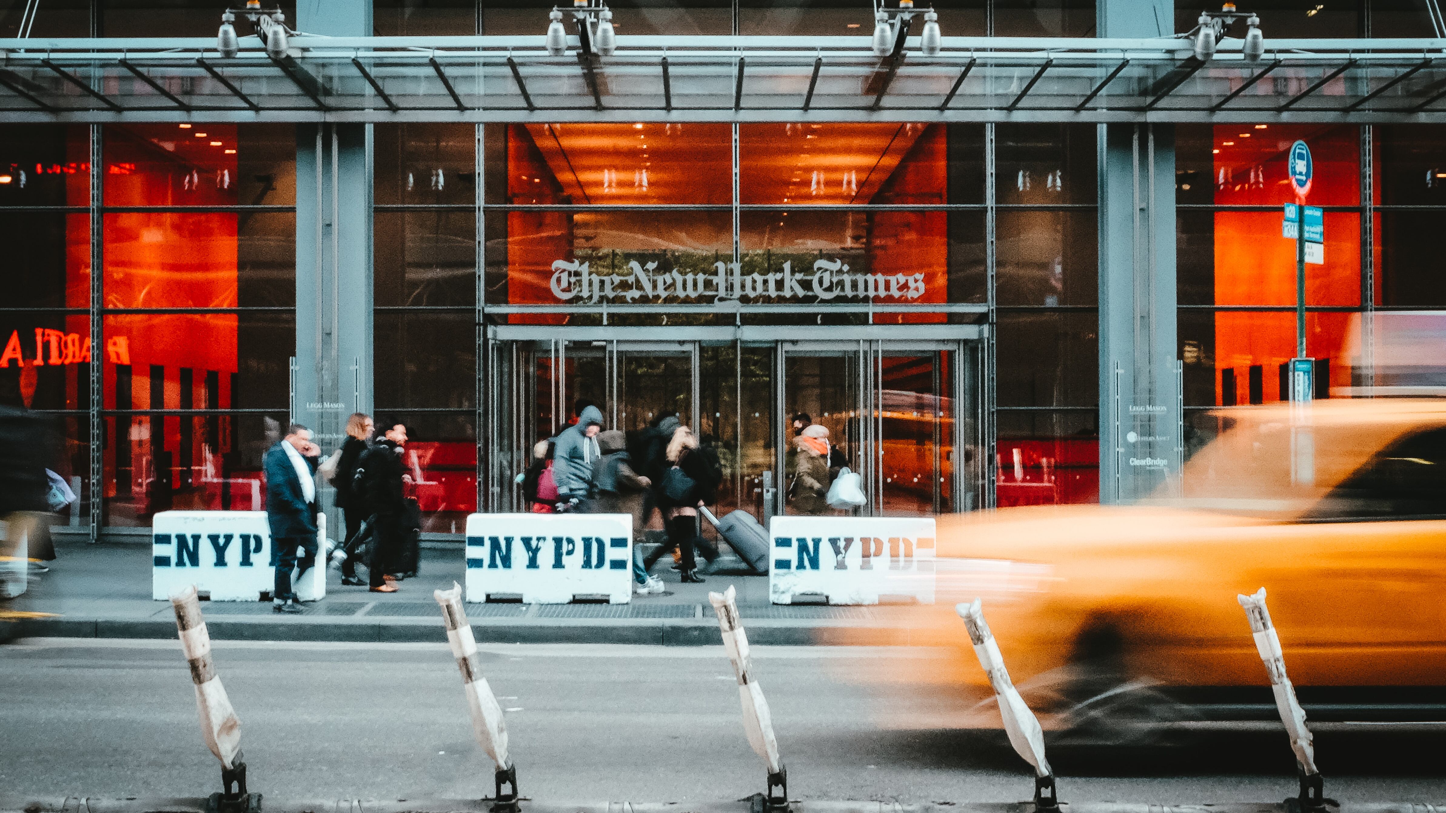 "Troppo critico verso Biden". L'inaspettata accusa al New York Times