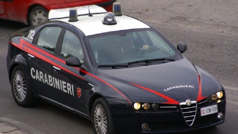 Firenze, spaccia in sella a bicicletta: arrestato irregolare marocchino