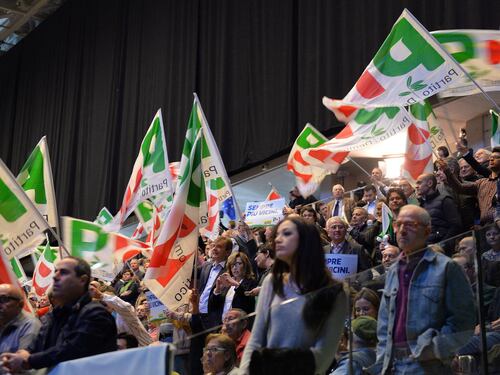 Elezioni, Matteo Renzi apre la campagna del Partito Democratico