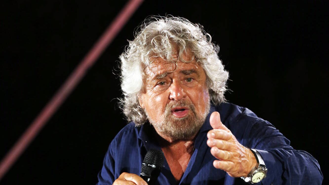 Grillo non è medico. Ora basta pagliacciate
